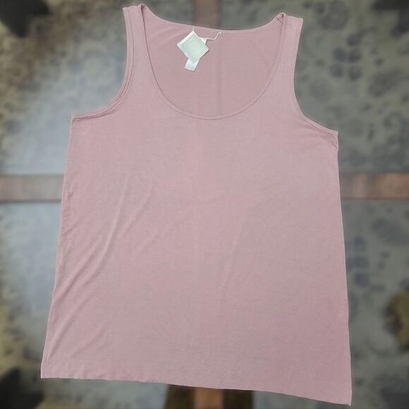 WynneLayers Essential Two-Pack Layering Tanks Woodrose/Burgundy size M - Picture 10 of 16